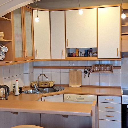 Golden Delight Central Apartment Скоп'є Екстер'єр фото