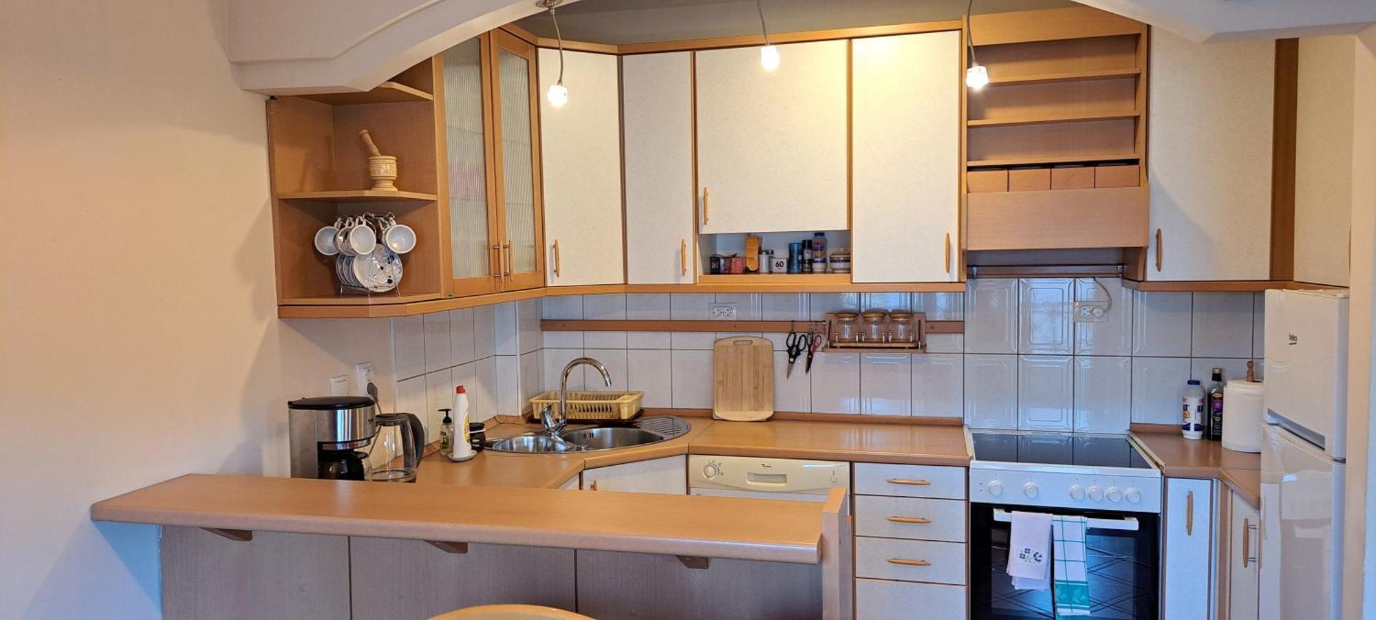 Golden Delight Central Apartment Скоп'є Екстер'єр фото