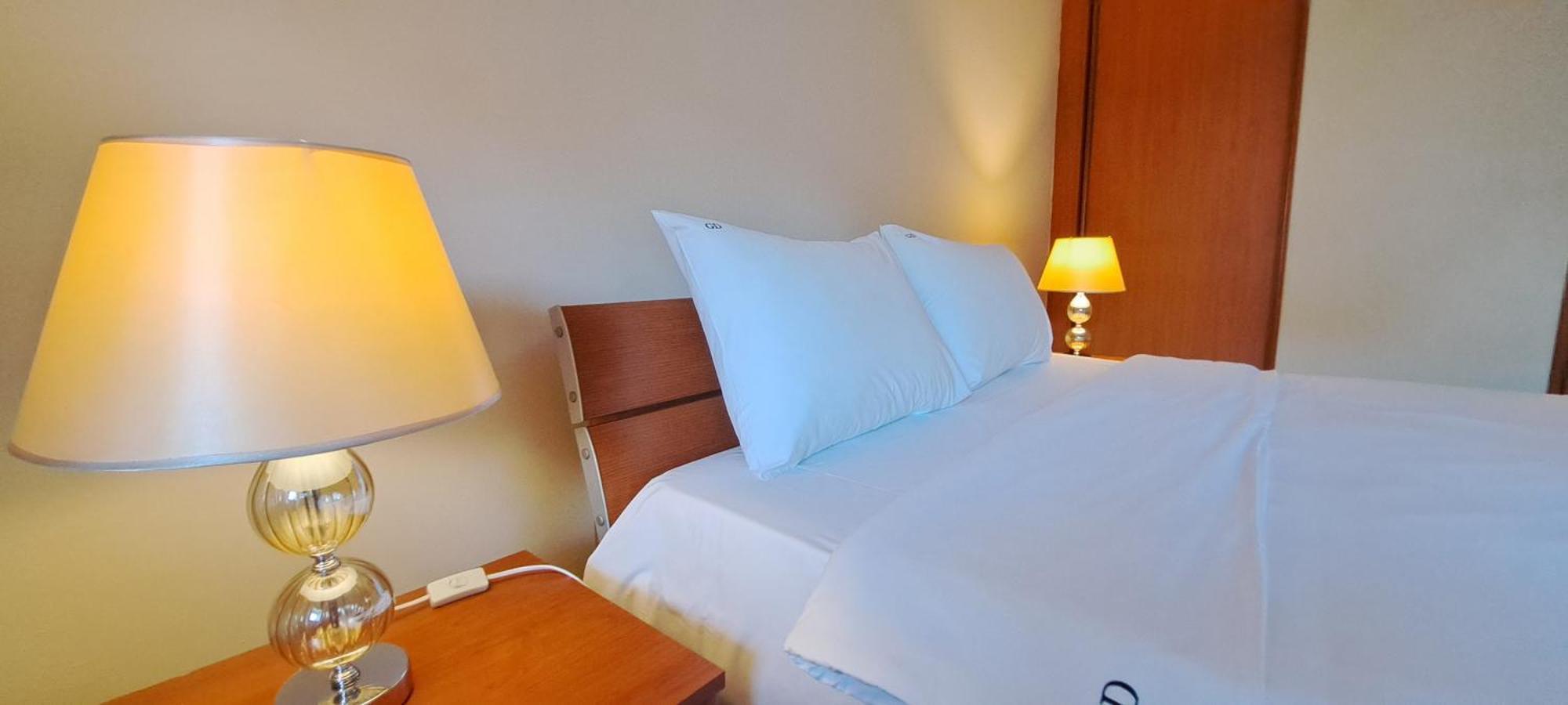 Golden Delight Central Apartment Скоп'є Екстер'єр фото