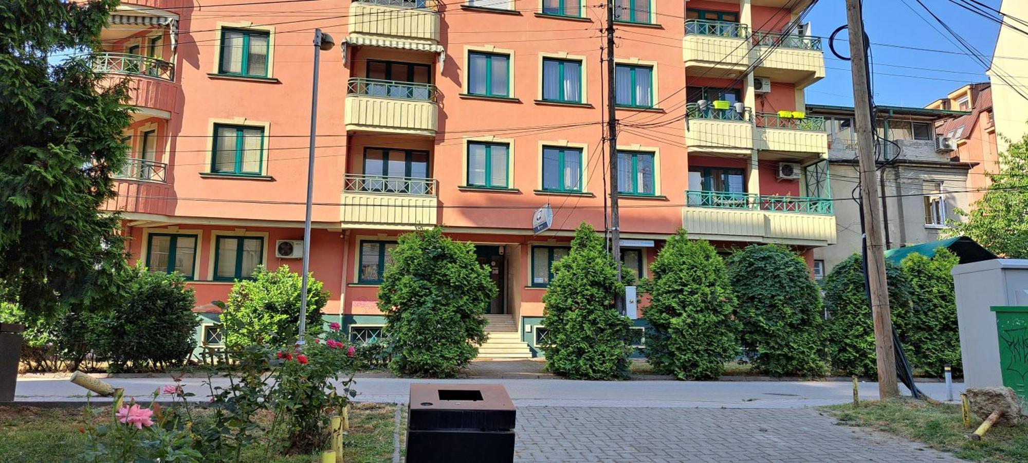 Golden Delight Central Apartment Скоп'є Екстер'єр фото